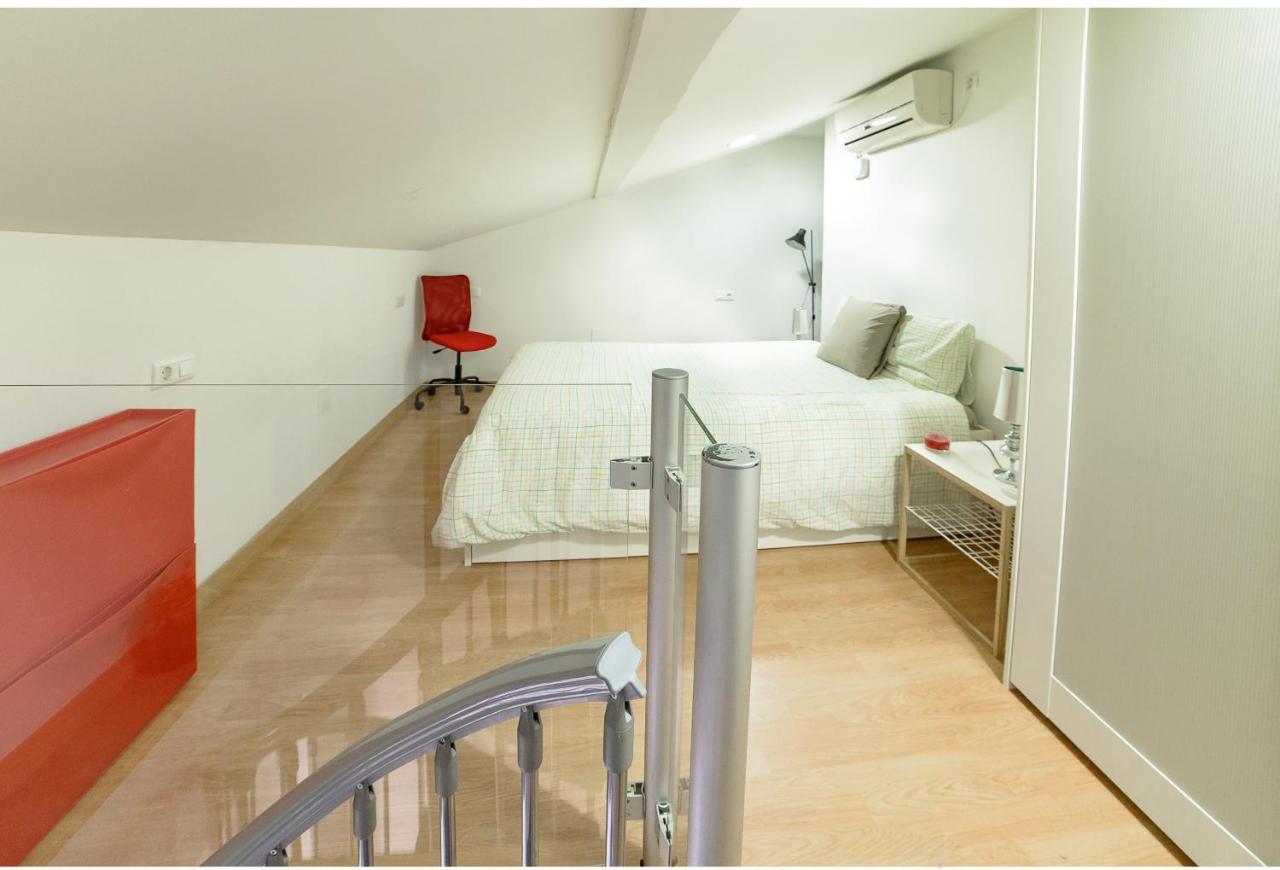 Sea & Wave Capitan Charming Duplex Apartment مالقة المظهر الخارجي الصورة